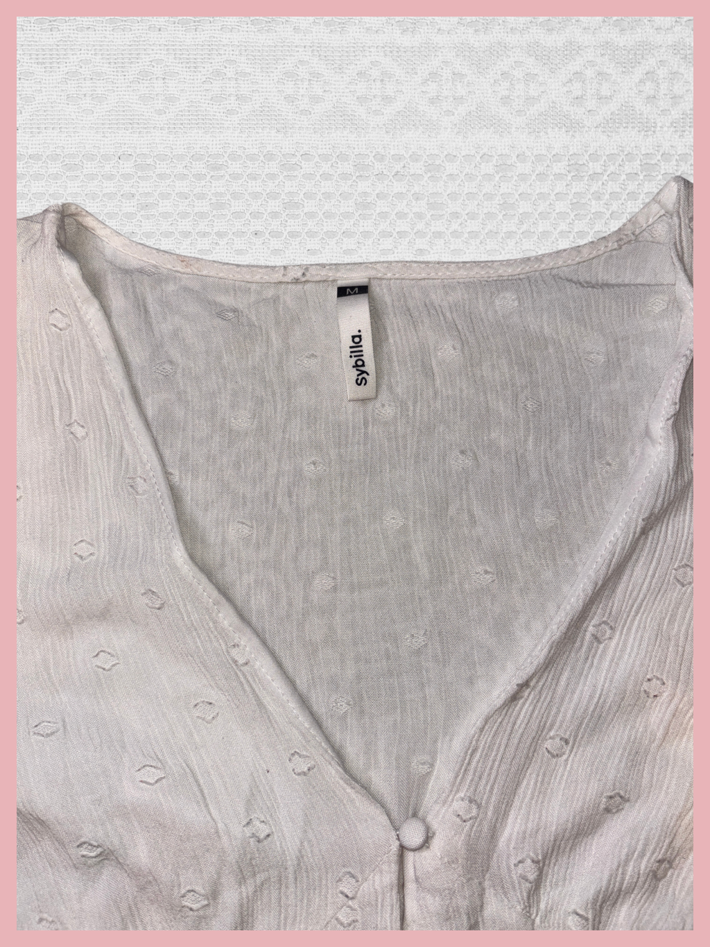 cloud nine — blusa blanca con flores