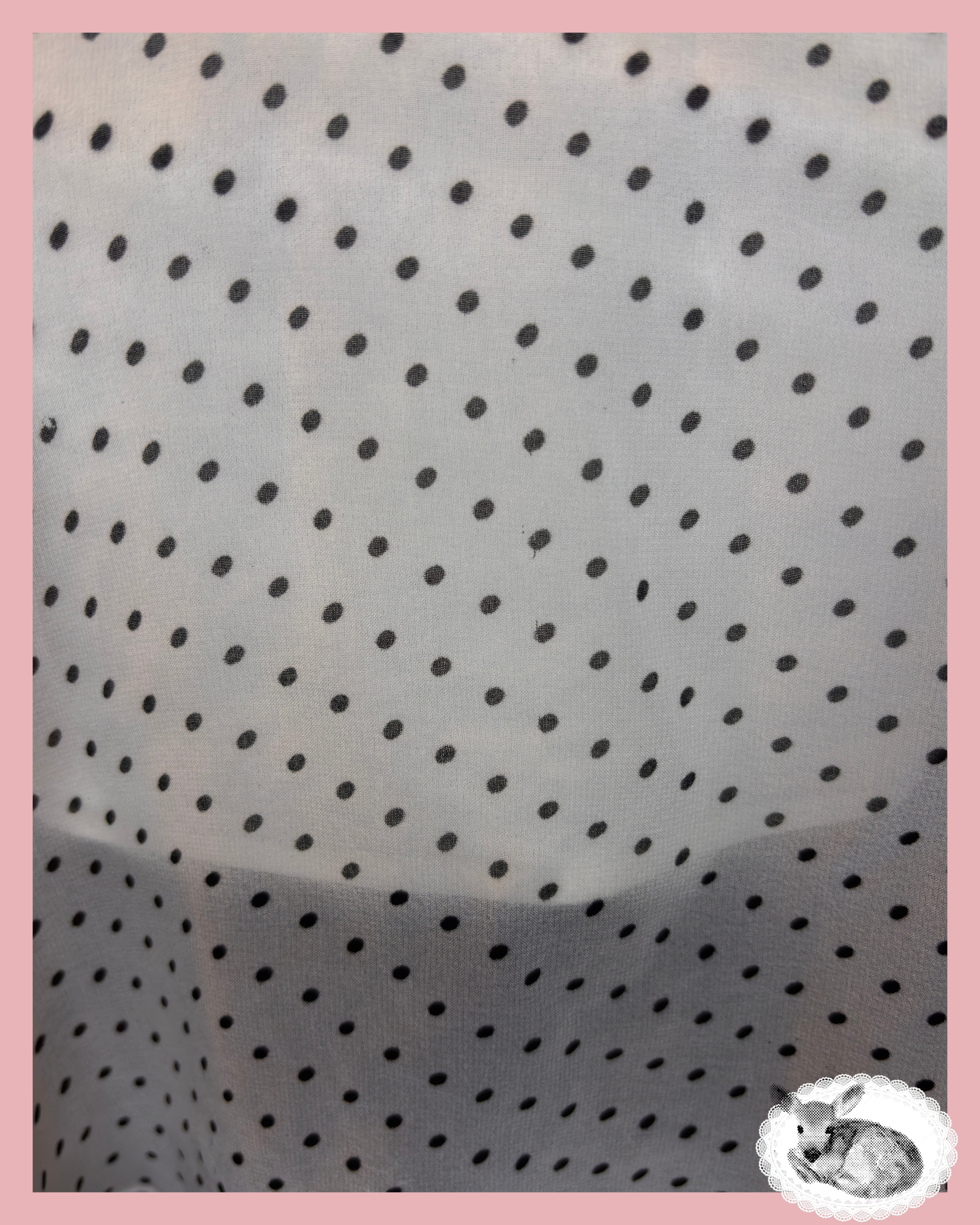 snowfall dots — top blanco de lunares