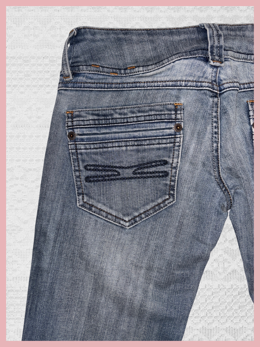 found on a tuesday — jeans tiro bajo